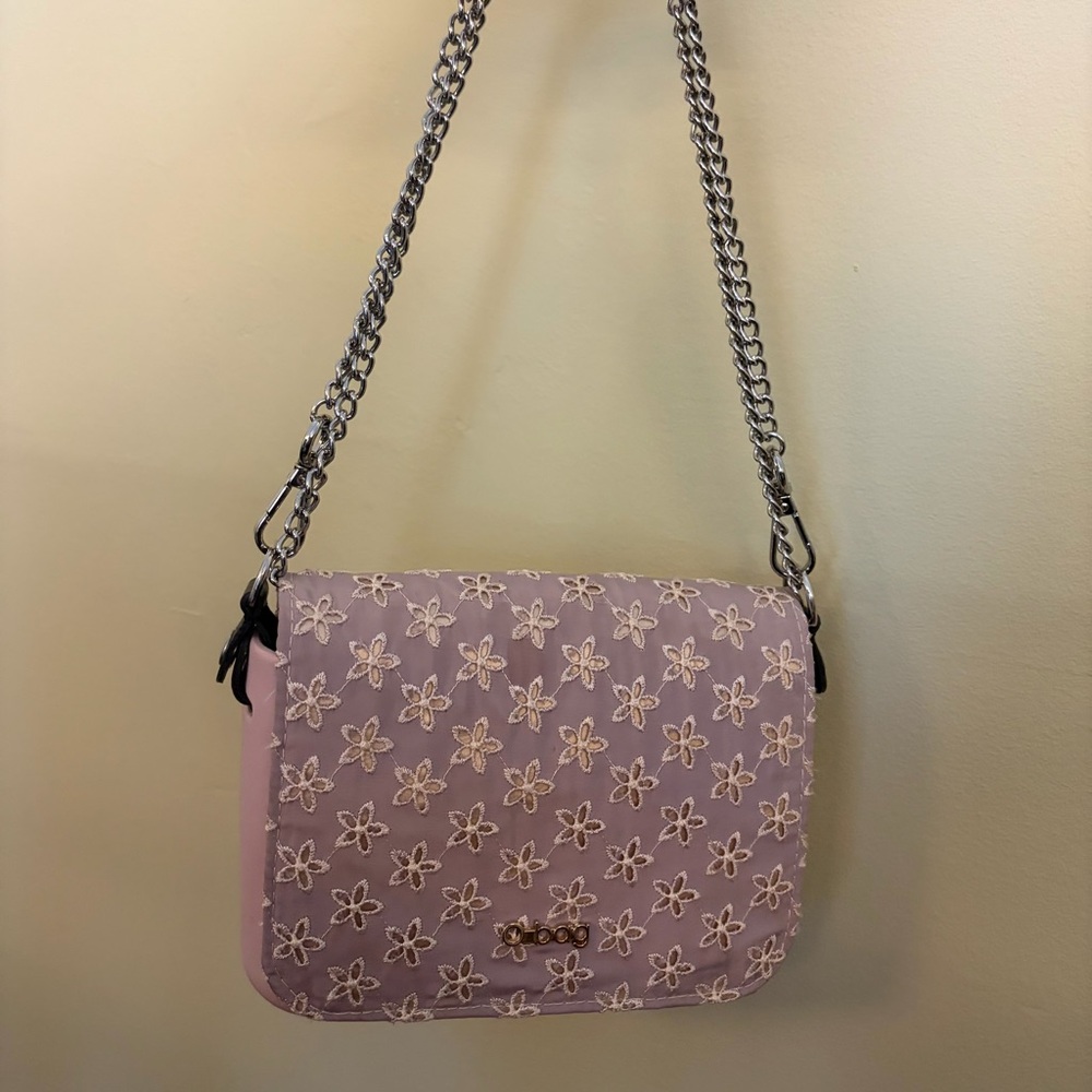 Limited Edition Chic Italian Embroidered Crossbody Bag